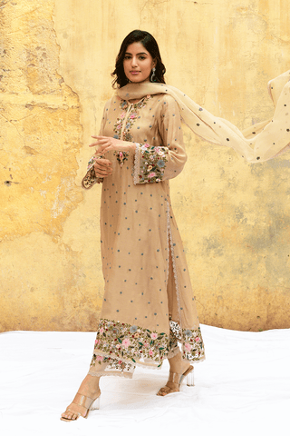 Niti Bothra-Ivory Orchid Long Kurta Set-INDIASPOPUP.COM