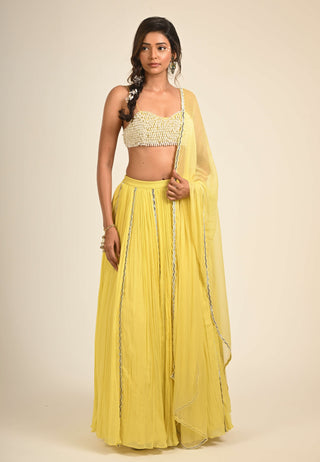 Yellow light gathered skirt set