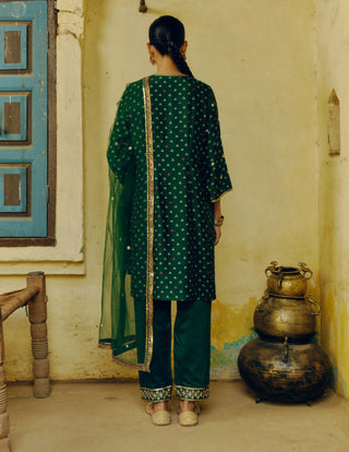 Emerald Green Printed Kurta Set by Drishti & Zahabia available on Indiaspopup.com