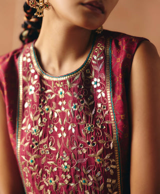 Berry plum cropped lehenga set