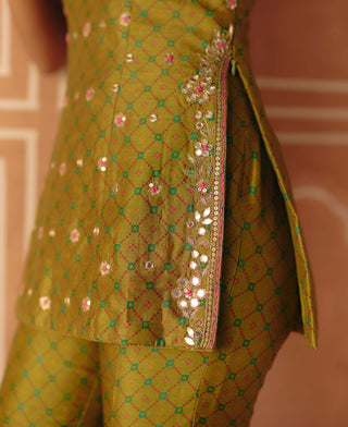 Parrot green tunic set