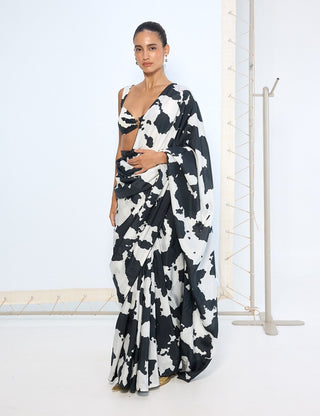 Black white cow printed sari