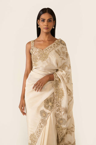 Golden Classic Sari Set by Varun Bahl available on Indiaspopup.com
