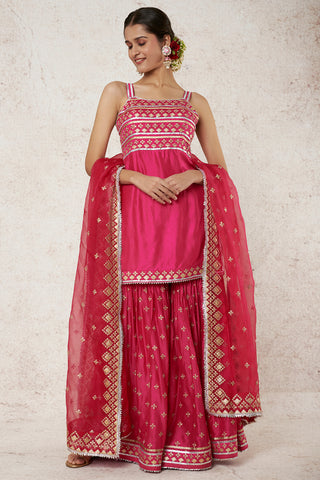 Gopi Vaid-Aarva Rani Pink Kurta Sharara Set-INDIASPOPUP.COM