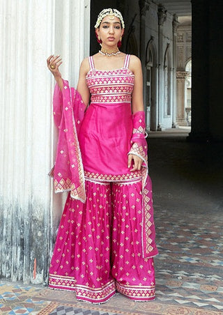 Gopi Vaid-Aarva Rani Pink Kurta Sharara Set-INDIASPOPUP.COM