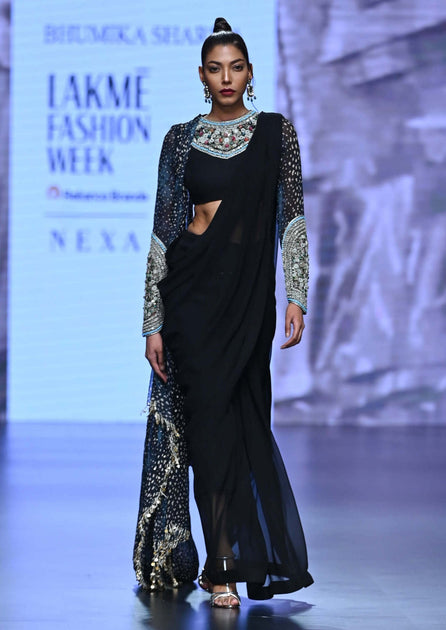 high waist belt for saree - Google Search  Indian fashion trends, Fashion,  Lakme fashion week