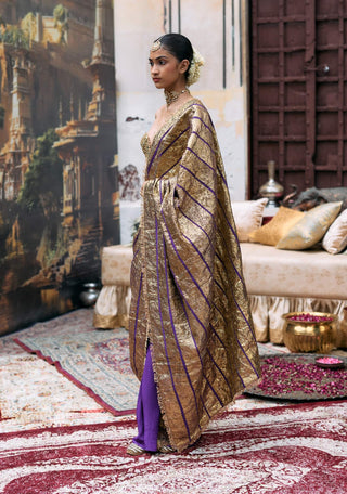 Purple svarnaalata sari and corset
