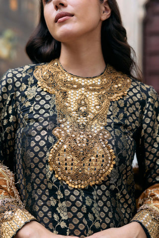 Black and rust samidha kurta set