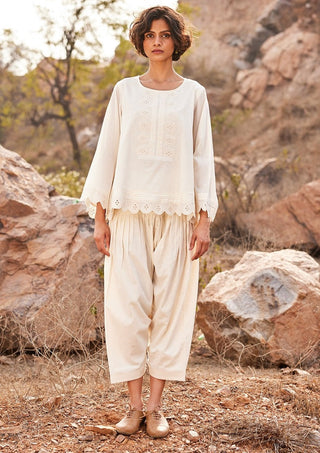 Kharakapas-Shuchi Offwhite Cotton Top And Pants-INDIASPOPUP.COM