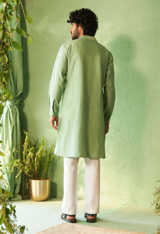 Tea green straight full sleeved kurta and pyjamas