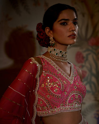Aayushi Maniar-Rani Pink Tiered Lehenga Set-INDIASPOPUP.COM