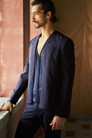 Neelvar short open jacket, shirt and pant set