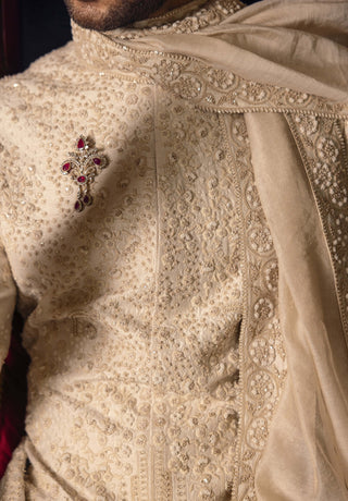Aurenic eggwhite embroidered sherwani set