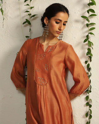 Charkhee-Spice Orange Leaf Motif Kurta Set-INDIASPOPUP.COM