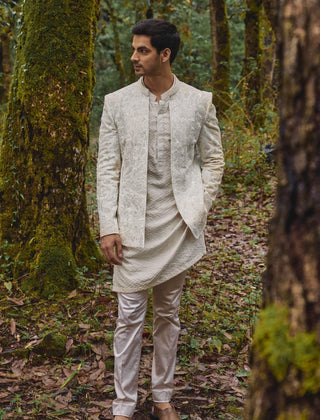 Aura white open jacket and kurta set