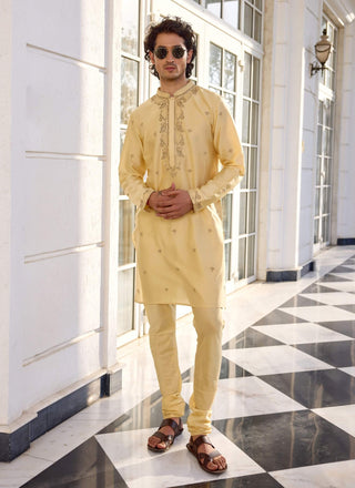 Farman light yellow kurta and pants
