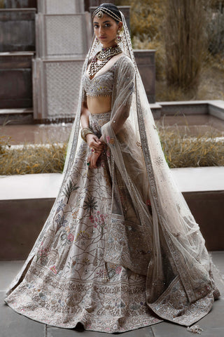 Matsya-Off-White Vintage Udaibagh Lehenga Set-INDIASPOPUP.COM