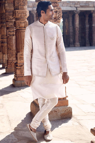 Ivory Wing Pocket Textured Bundi Jacket And Kurta Set by Matsya Men available on Indiaspopup.com
