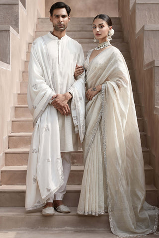 Matsya Men-Ivory Saada Handloom Kurta And Pant-INDIASPOPUP.COM