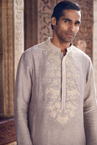 Scottish Grey Sona Patti Kurta And Pants by Matsya Men available on Indiaspopup.com