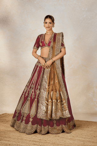 Gajar halwa wine lehenga set