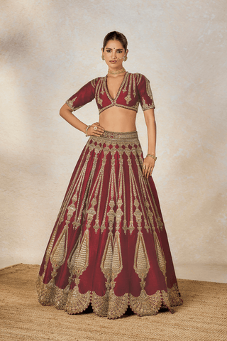 Gajar halwa wine lehenga set