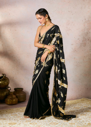 Black Potters Touch Gota Sari And Blouse by House Of Masaba, available on Indiaspopup.com