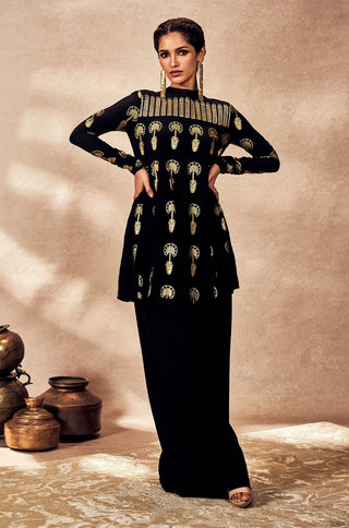 Black Travelers Palm Tunic And Pants by House Of Masaba, available on Indiaspopup.com