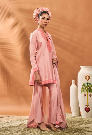 Pink Meadow Moves Kurta Set by House Of Masaba available on Indiaspopup.com