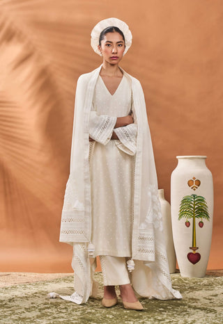 Ivory All Fours Kurta Set by House Of Masaba available on Indiaspopup.com