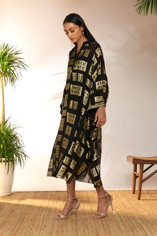 Black Foil Collar Kaftan by House Of Masaba available on Indiaspopup.com