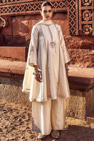 Kachi Kora Dori Ekru Kurta Set by Matsya available on Indiaspopup.com