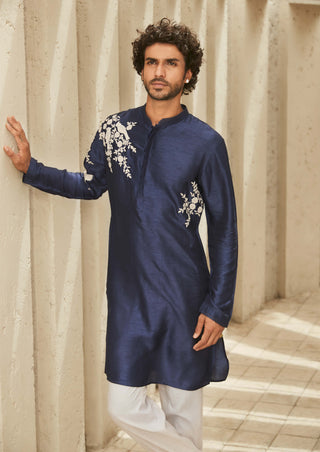 Matsya Men-Navy Heritage Noir Kurta And Pants-INDIASPOPUP.COM