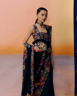 Nysa black sari set