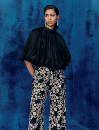 Kay black pants and pouf top