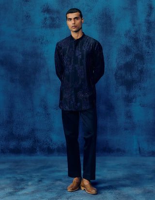 Vitor navy blue shirt and pants