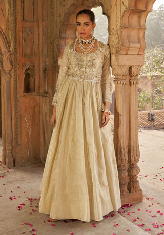 Golden Jashnaa Maharaani Anarkali Set by Nidhika Shekhar available on Indiaspopup.com