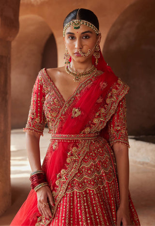 Nitika Gujral-Vermillon Red Raw Silk Lehenga Set-INDIASPOPUP.COM