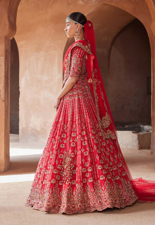 Nitika Gujral-Vermillon Red Raw Silk Lehenga Set-INDIASPOPUP.COM