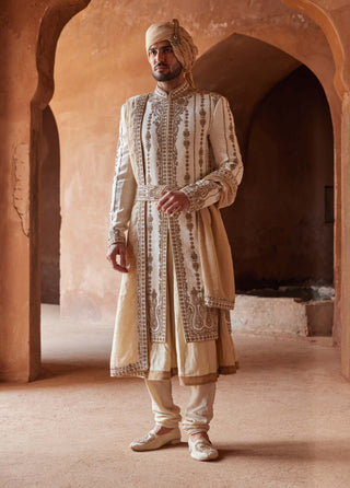 Nitika Gujral Men-Ivory Matka Silk Embroidered Sherwani Set-INDIASPOPUP.COM