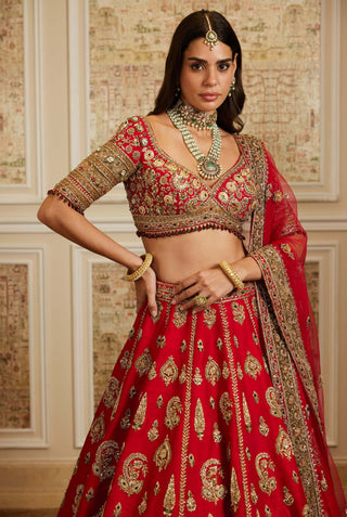 Naima red lehenga set