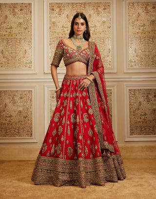 Naima red lehenga set