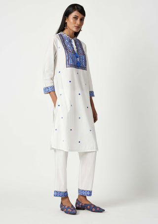 Payal Pratap-Alor Ivory Embroidered Kurta And Pants-INDIASPOPUP.COM