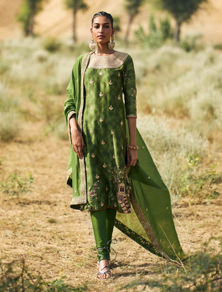 Punit Balana Kaccha Aam Classic Kurta Set available on indiaspopup