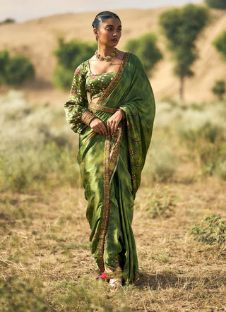 Punit Balana Kaccha Aam Ranthambore Print Sari Set available on indiaspopup