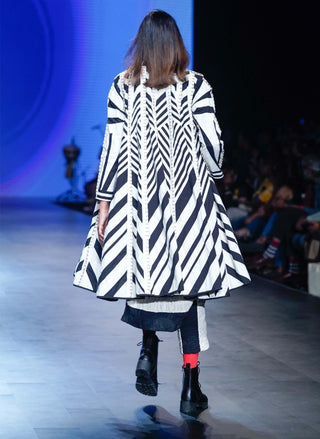 Black White Pamella Jacket And Pant Set by Ka-Sha available on Indiaspopup