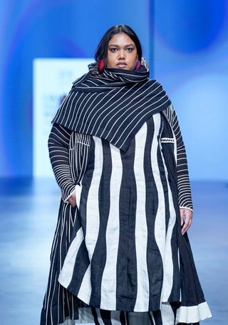 Thankur Black White Jacket And Pant Set by Ka-Sha available on Indiaspopup