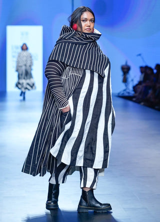 Thankur Black White Jacket And Pant Set by Ka-Sha available on Indiaspopup