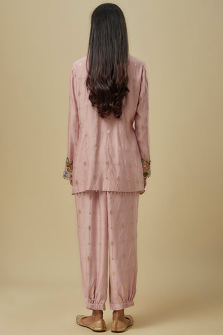 Onion pink brocade butti embroidered kurta set