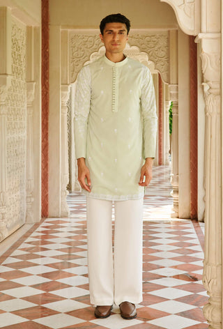 Zikar pale green kurta and pants